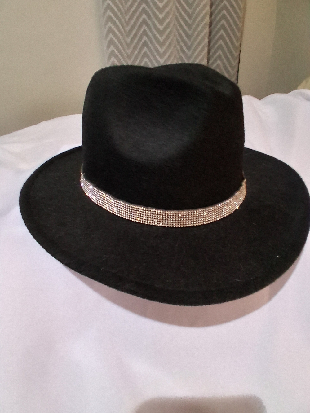 SHEIN Black Wide Brim Fedora with Rhinestone Band - Picture 3 of 4